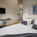 Villa Design Oliba *