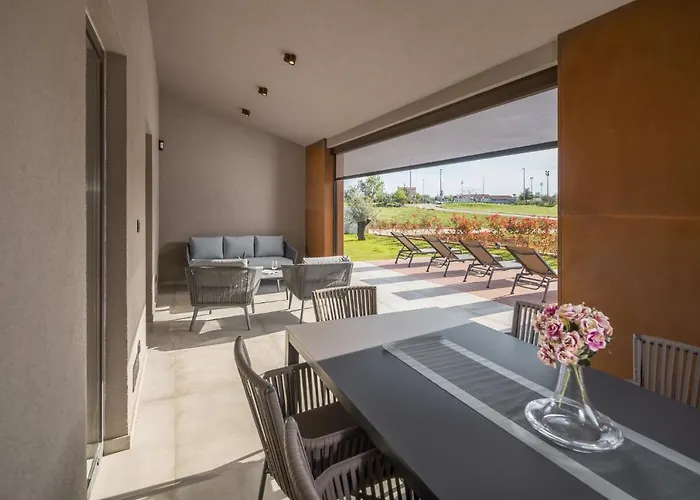 Design Oliba Villa *