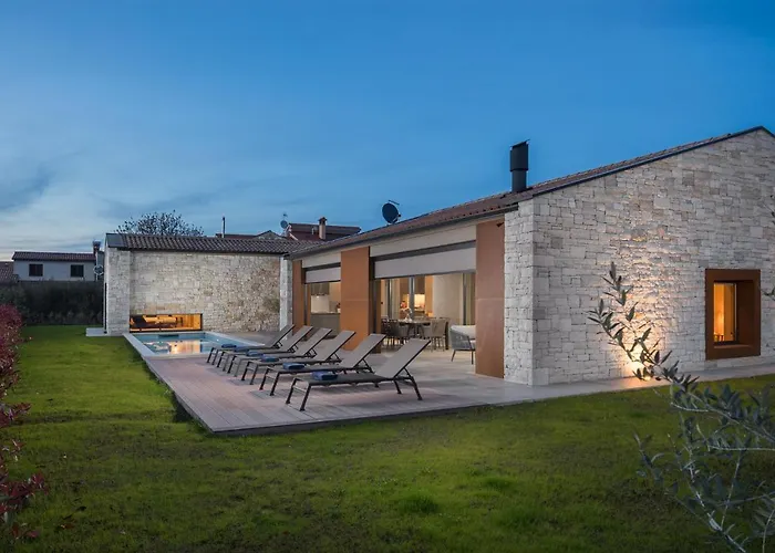 Villa Design Oliba *