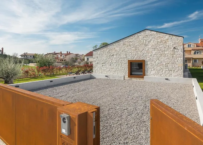 Villa Design Oliba