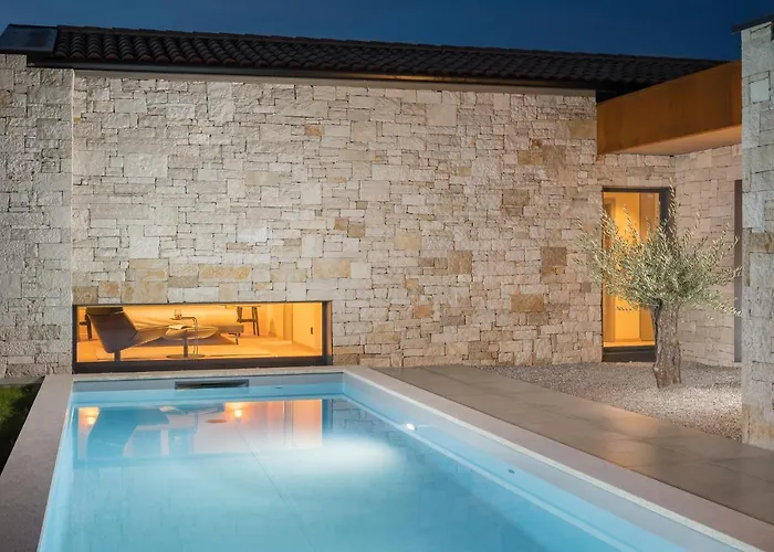 Villa Design Oliba Bale
