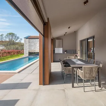 Design Oliba Villa *
