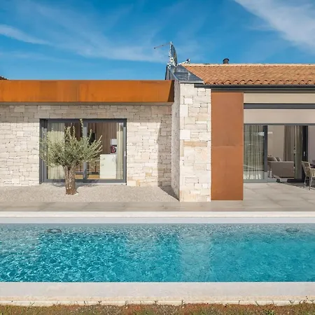 Design Oliba Villa